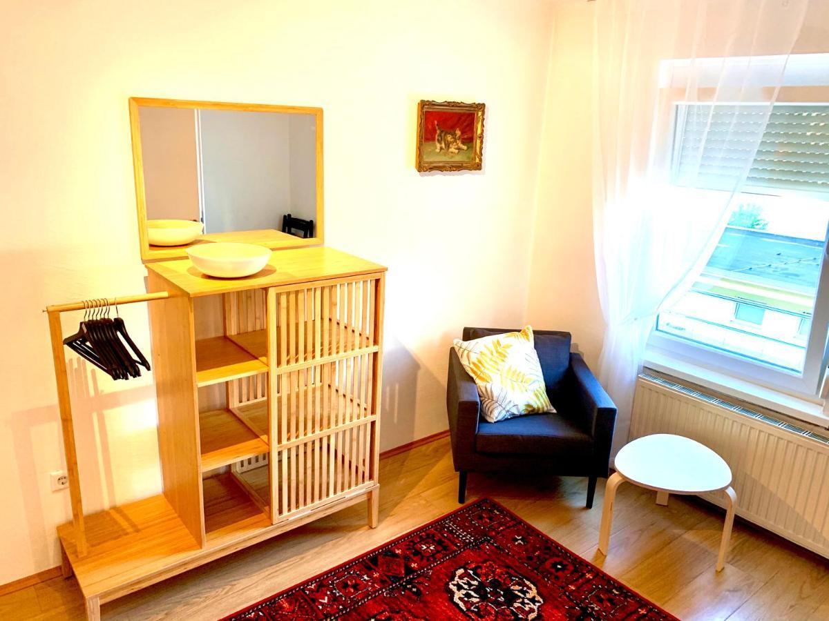 Elegant City Apartment - By Nahuen Suites Грац Екстериор снимка